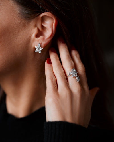Cluster Elegance Diamond Ring