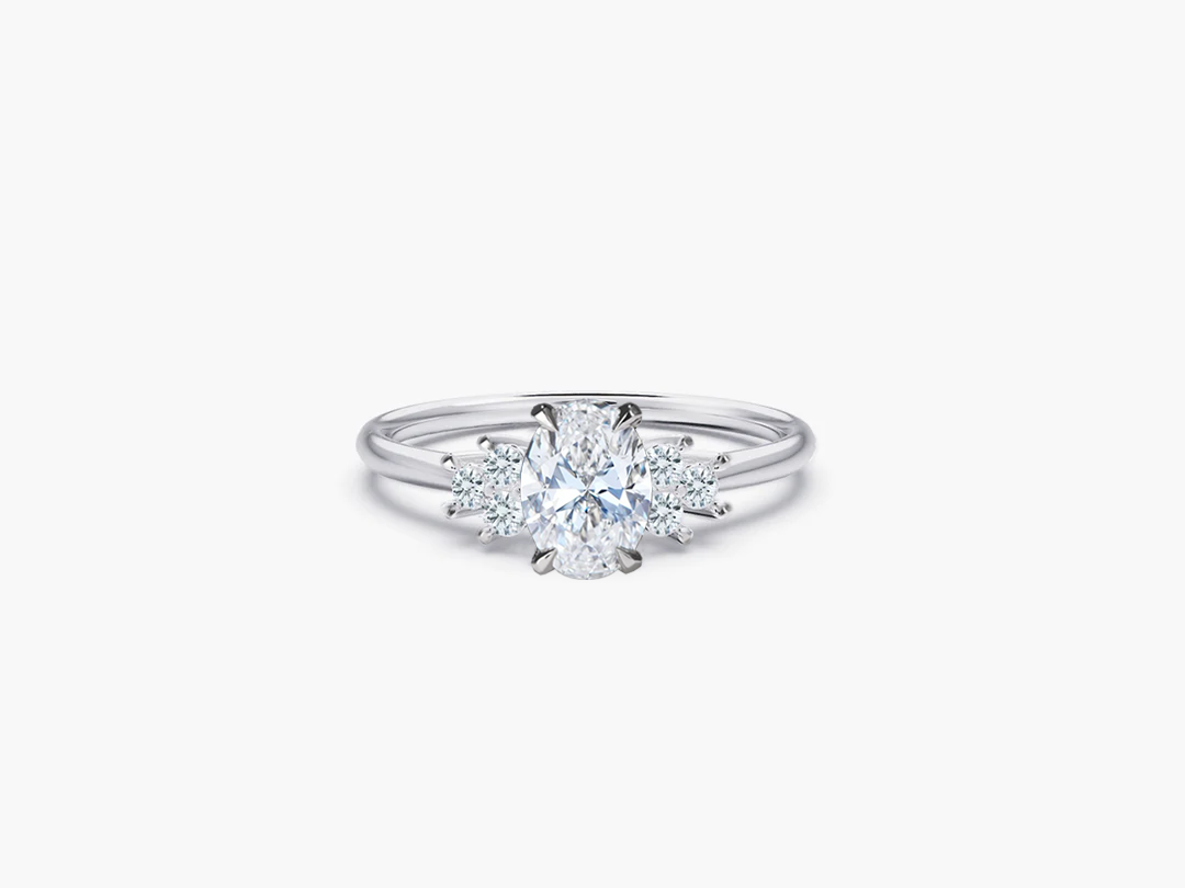CINDERELLA Verlobungsring - Oval Cut