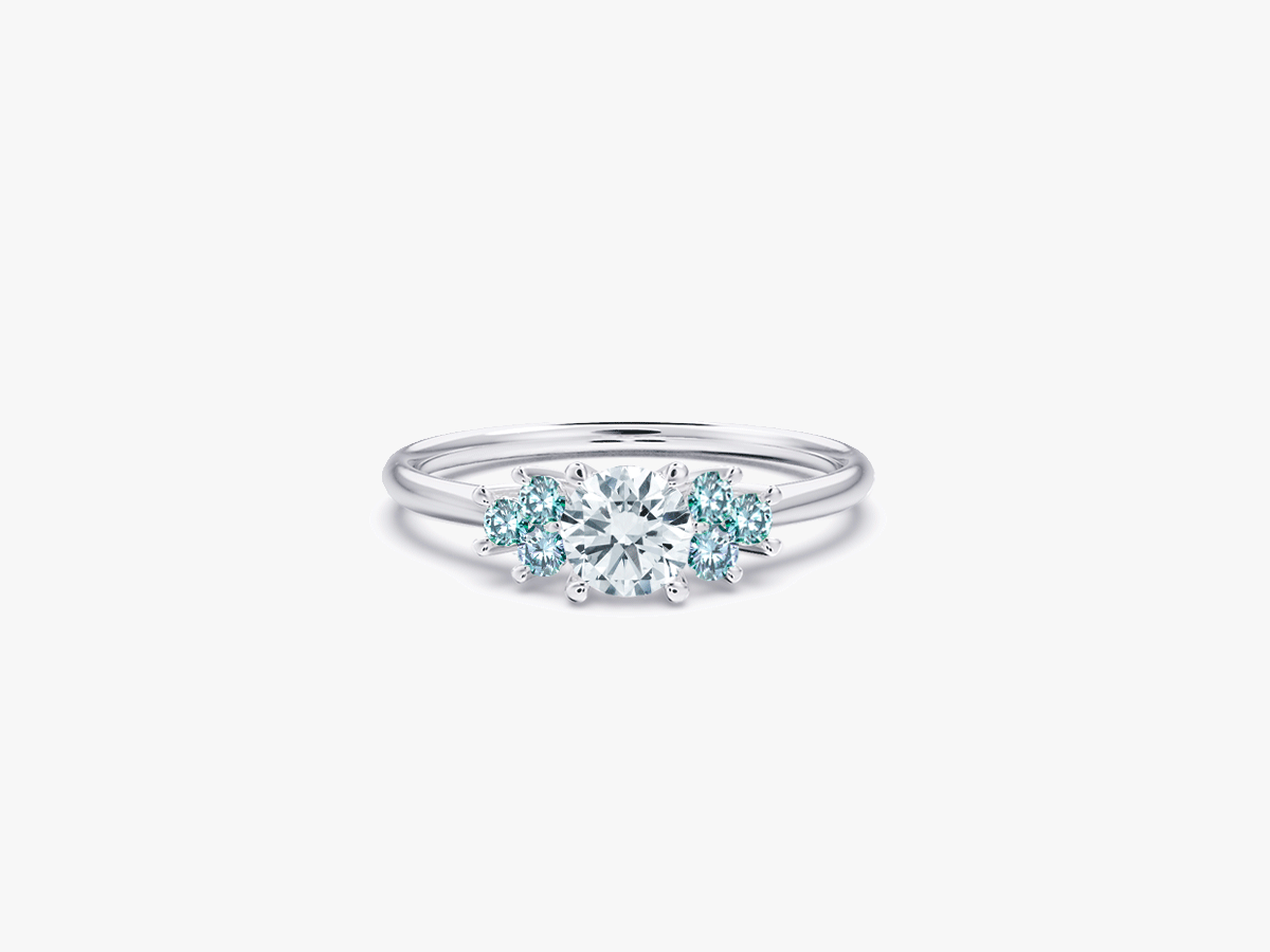 CINDERELLA Verlobungsring mit Fancy Blauen Diamanten