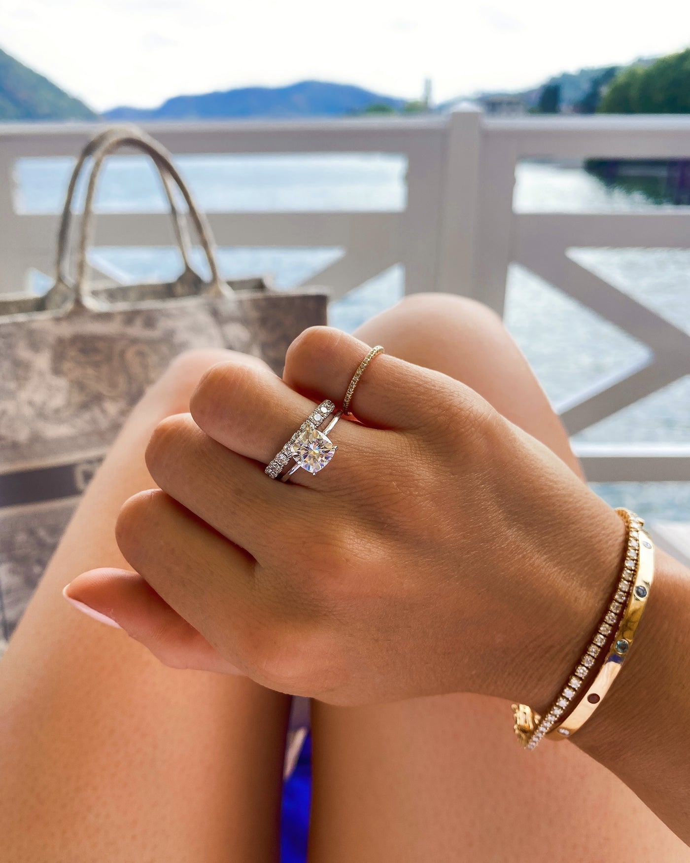 CUSHION CUT - SIGNATURE Skinny Setting Engagement Ring