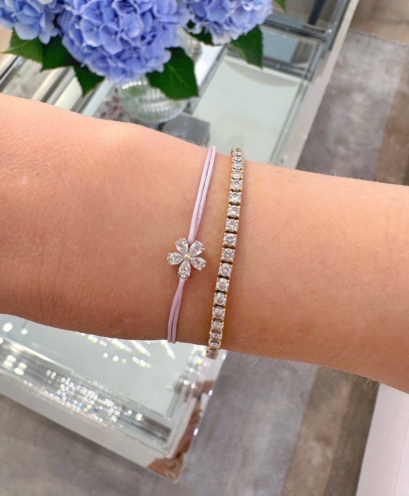 Forget me not Diamant Blume an Seidenarmband, Geschenk zur Einschulung