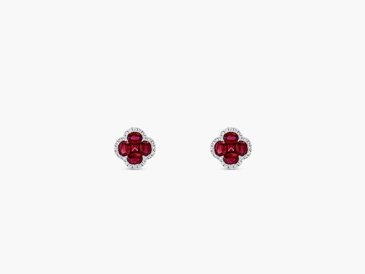 "LEGACY OF ELEGANCE" Ohrstecker Petite – Rote Rubinen
