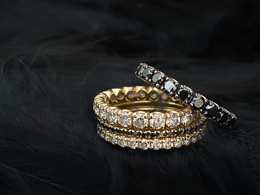 NAOMI Eternity Ring